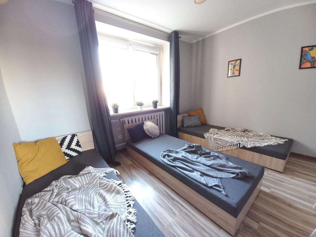 Kwatera prywatna Tanie Spanie Na Grunwaldzkiej - Zameldowanie Bezobslugowe- *